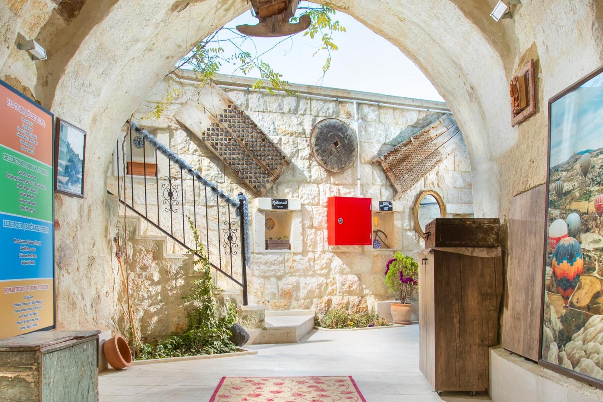 Romantic Cave Hotel Nevsehir Exterior photo